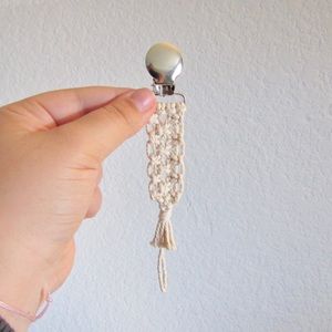 Macramé Clip for Babies